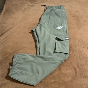 New Balance Men's Olive Cargo Pants